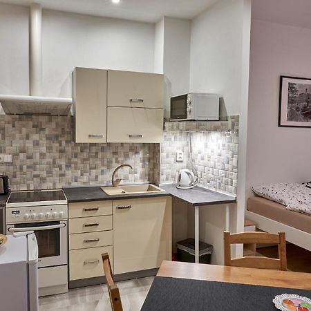 Krejcovstvi Appartement Mělník Buitenkant foto
